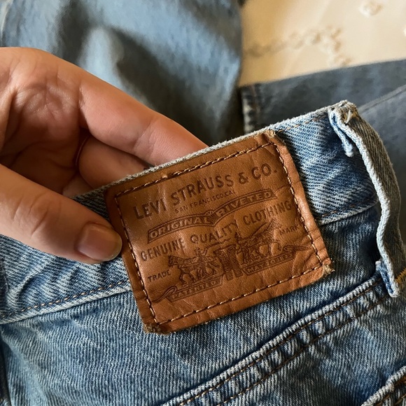 VINTAGE Levi’s Wedgie Jeans - Picture 8 of 11